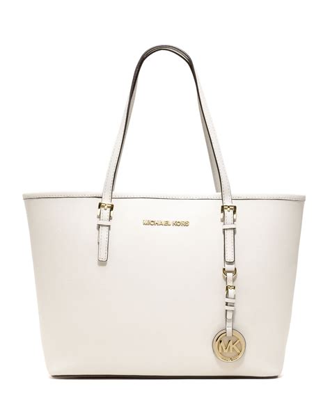 michael kors henkeltasche weiss|Michael Kors jet set.